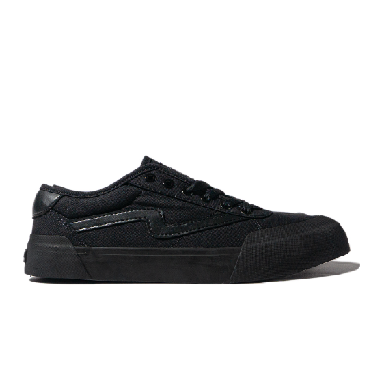 NEW Ivan All Black