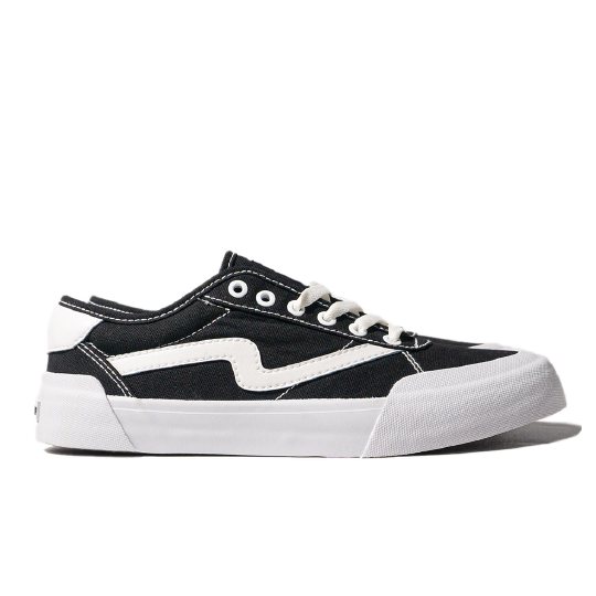 NEW Ivan Black White