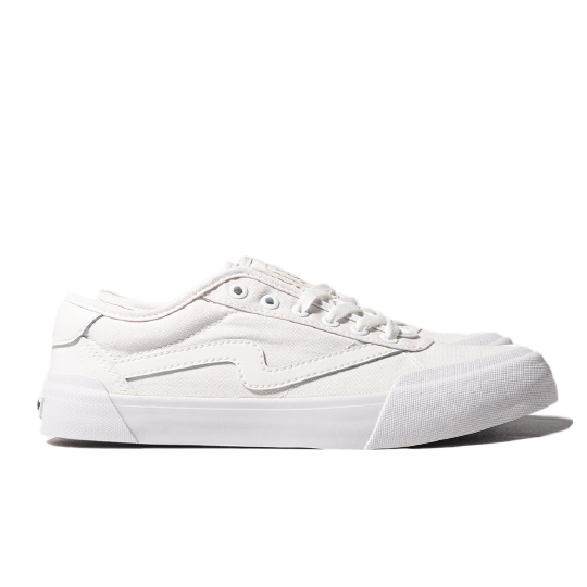 NEW Ivan Triple White