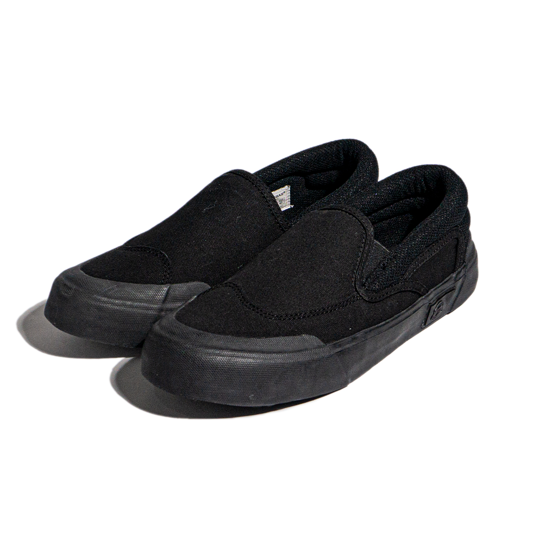 Cloud Slip On All Black