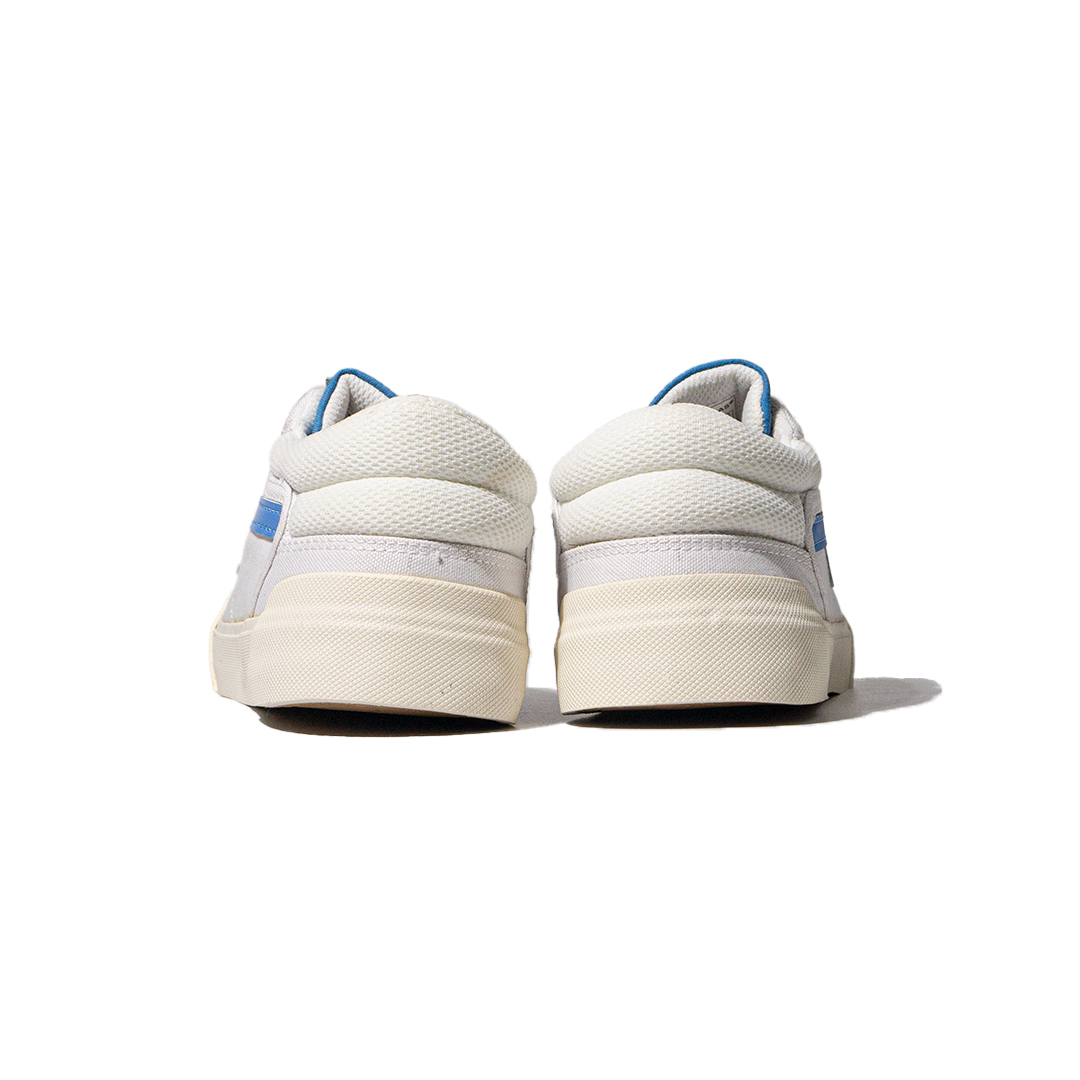 Cloud White Blue - Image 5