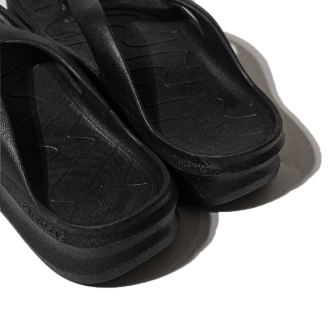 Flip Black - Image 3